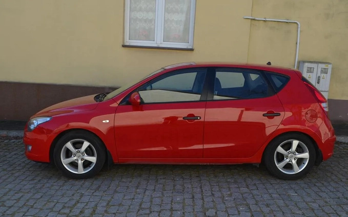 Hyundai I30 cena 15900 przebieg: 174000, rok produkcji 2009 z Radlin małe 352